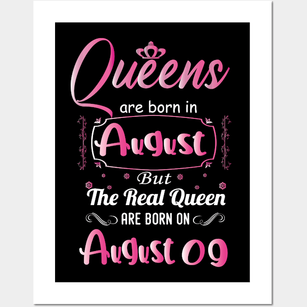 Queens are born in august - august birthday gift - august birthday - birthday gift for women, gifrls, daughter, girlfriend - queen birthday , Wall Art by Mosklis